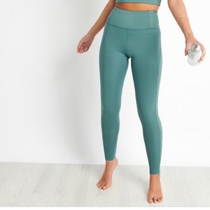 Girlfriend Collective Jade Leggings size large